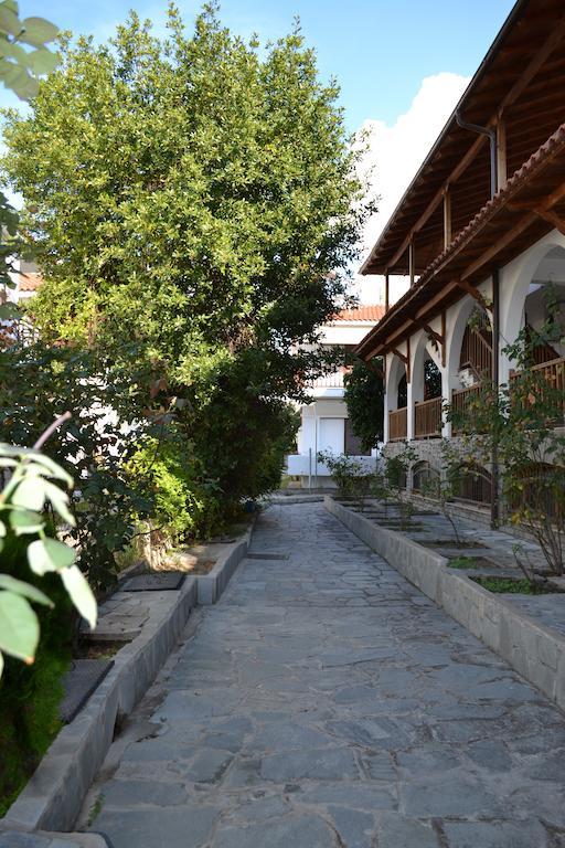 Regos Hotel