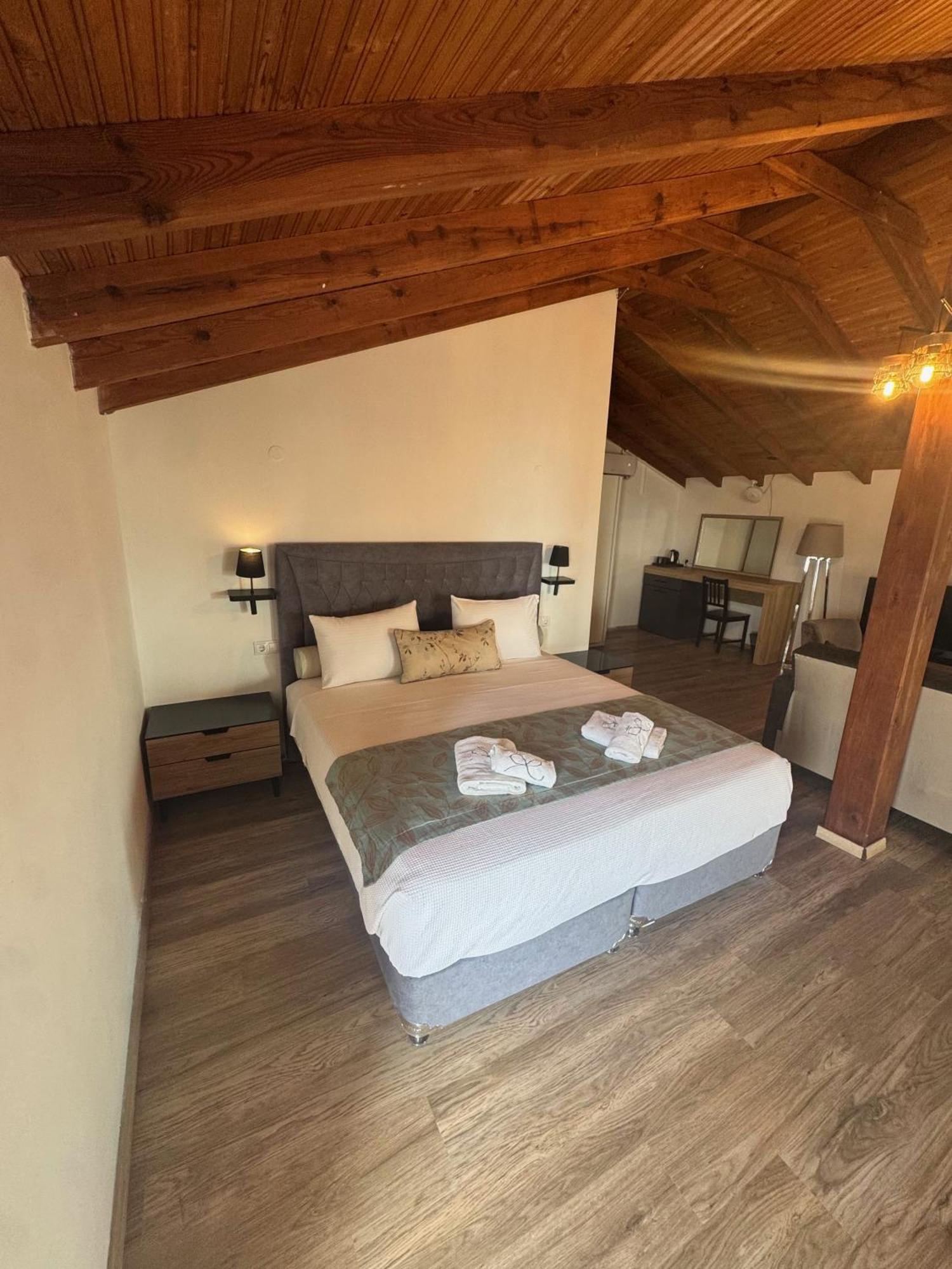 Regos Hotel Neos Marmaras
