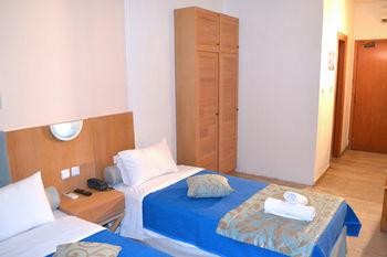 Regos Hotel